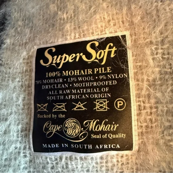 Super soft cape, blanket 100% Mohair Pile Mede in Souf Africa - Picture 3 of 11
